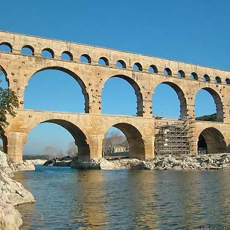 Pont Du Gard 4 Bedrooms Remoulins