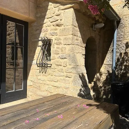 Pont Du Gard 4 Bedrooms Villa