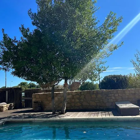 Pont Du Gard 4 Bedrooms * Remoulins